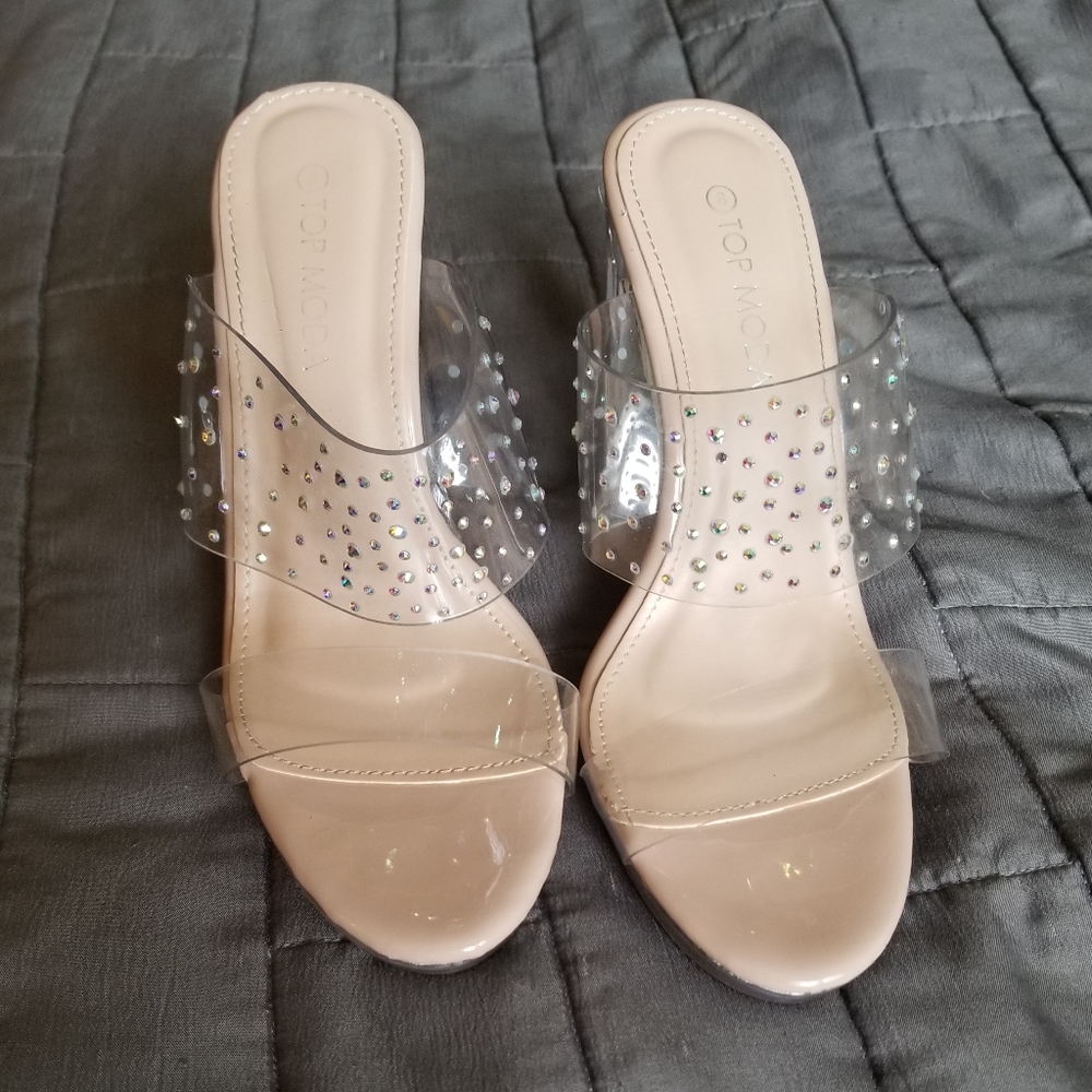 Clear chunky heel